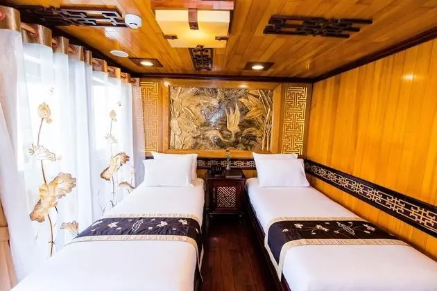 Deluxe Tek Büyük veya İki Ayrı Yataklı Oda, Deniz Manzaralı