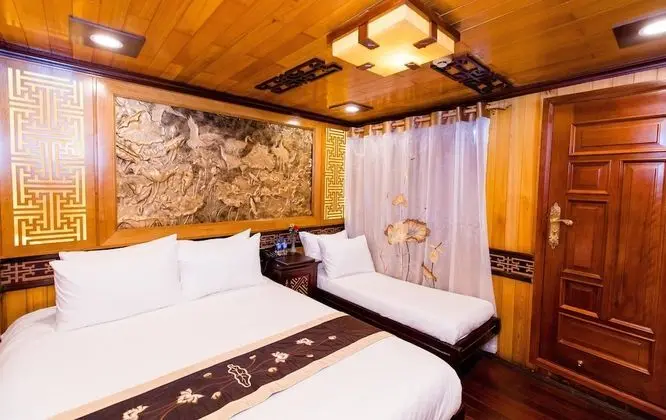Deluxe Üç Kişilik Oda, Deniz Manzaralı