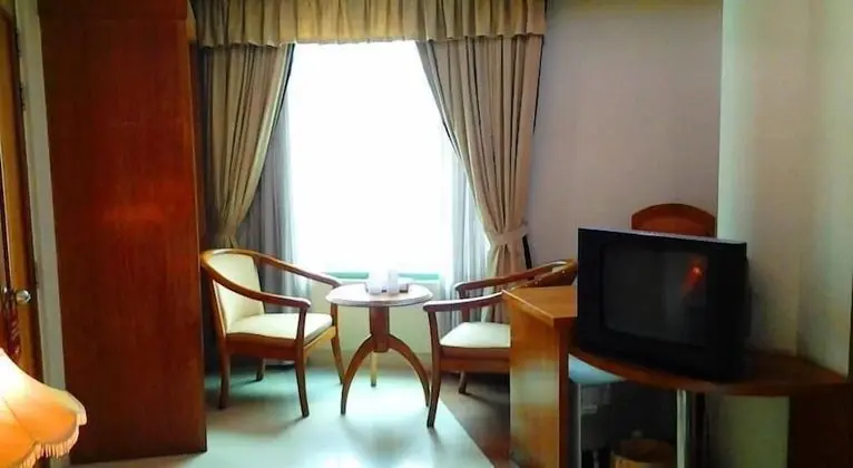 Deluxe Tek Büyük Yataklı Oda