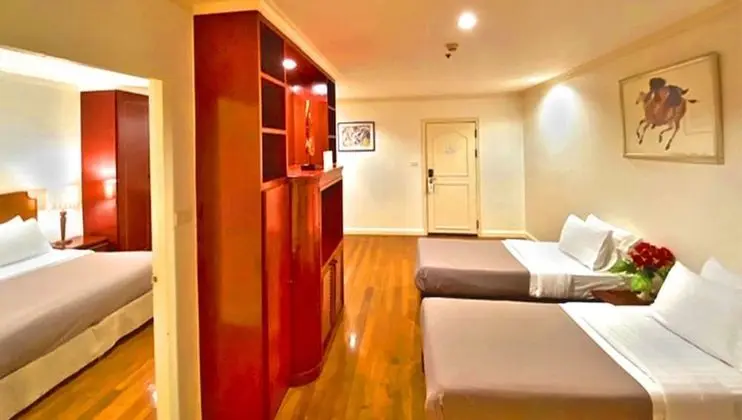 Deluxe Family room