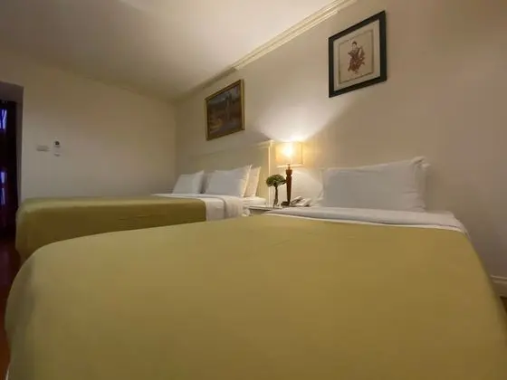 Deluxe Üç Kişilik Oda