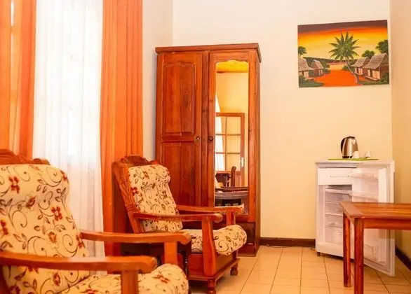 Standard Tek Büyük Yataklı Oda