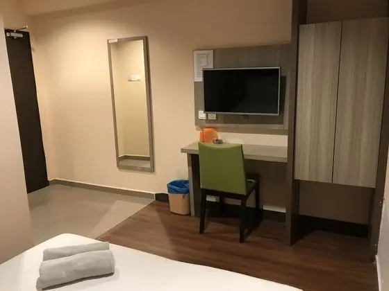 Standard Tek Büyük Yataklı Oda