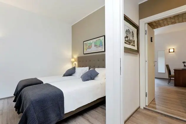 Executive Tek Büyük veya İki Ayrı Yataklı Oda, Avlu Manzaralı