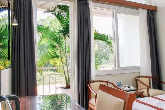 Deluxe Oda (with Window)