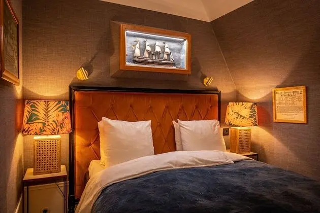 Captain's Small Double Room