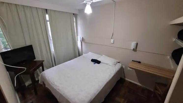 Standard Tek Büyük Yataklı Oda