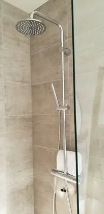Deluxe Tek Büyük Yataklı Oda, Özel Banyo