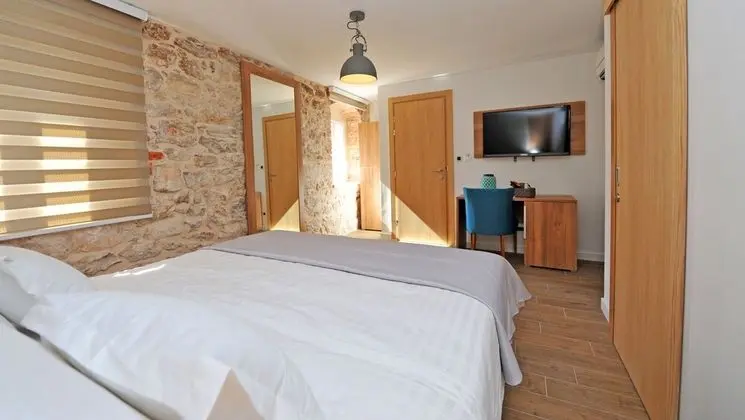 Deluxe double room, City view (1st floor)
