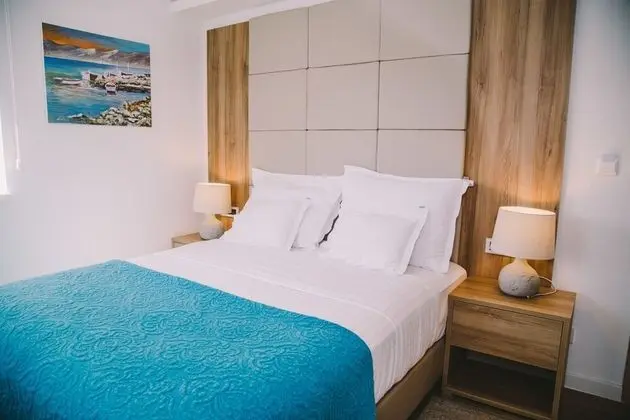 Deluxe double room, City view (2nd floor)