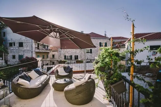 Deluxe double room, City view (2nd floor)
