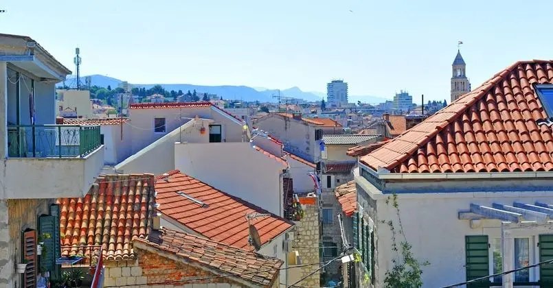 Deluxe double room, City view (2nd floor)