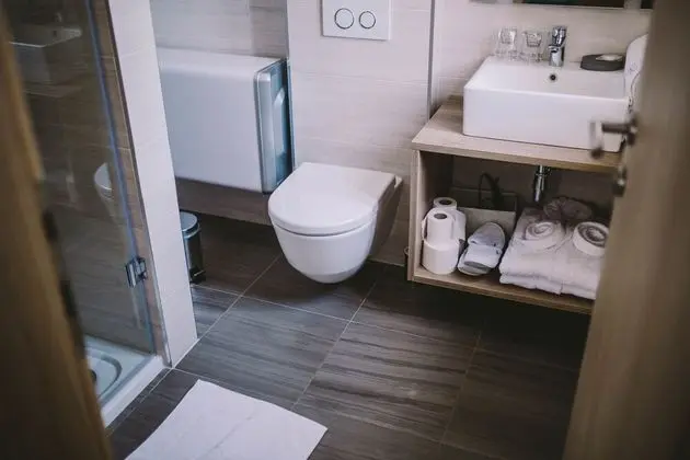 Deluxe double room, City view (2nd floor)
