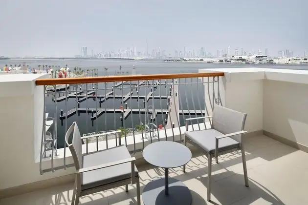 Premier Suite Corner Marina View
