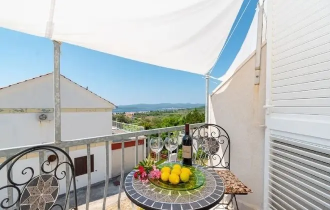 Apart Daire (Vida with garden - A2(2+2) -  Limun)