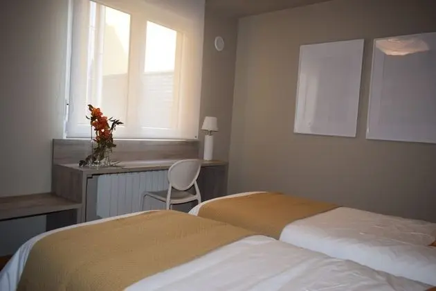 Family Oda, Avlu Manzaralı