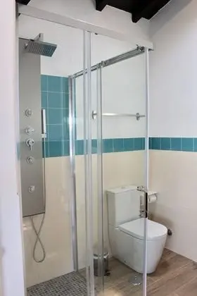 Design Tek Büyük veya İki Ayrı Yataklı Oda