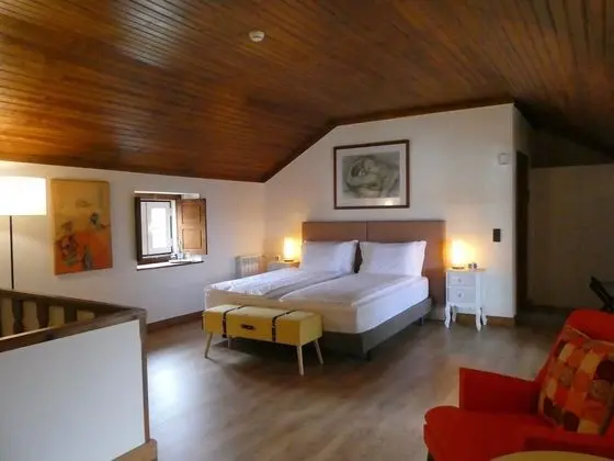 Panoramic Tek Büyük veya İki Ayrı Yataklı Oda