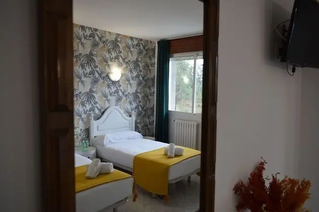 Standard Üç Kişilik Oda