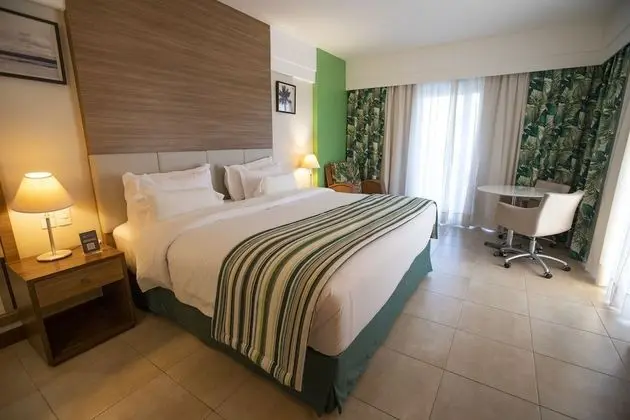 Premium Tek Büyük Yataklı Oda, Kısmi Deniz Manzarası