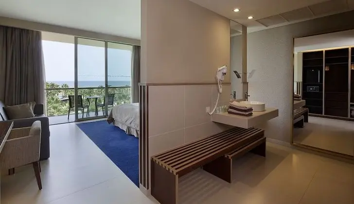 Superior Tek Büyük Yataklı Oda, Okyanus Manzaralı