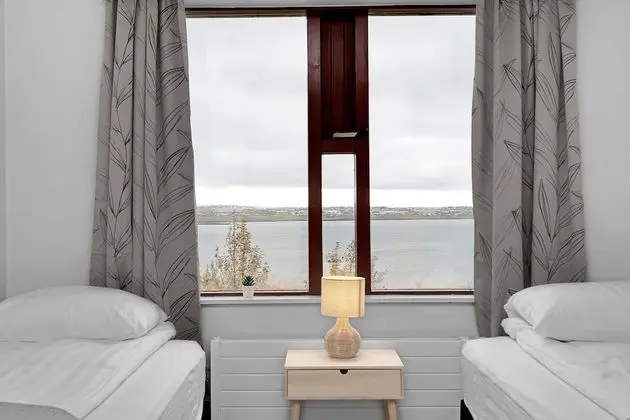 Basic Tek Büyük Yataklı Oda