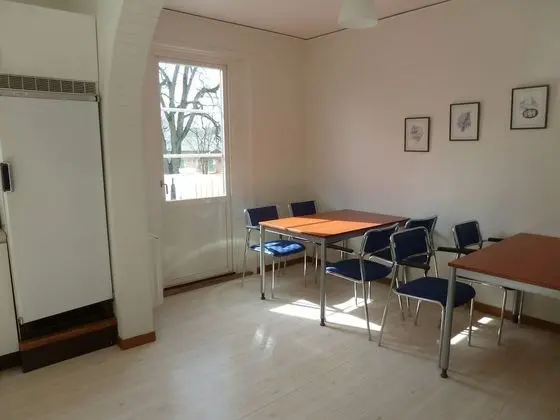 Tek Büyük Yataklı Oda, Balkon, Bahçe Manzaralı