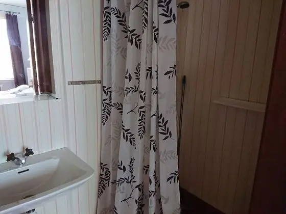 Üç Kişilik Oda, Banyolu/Duşlu