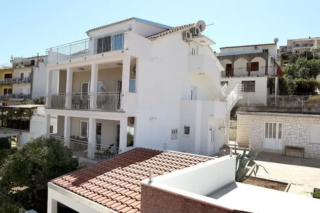 Apart Daire (Vidosava - 100m from sea - A3(4))