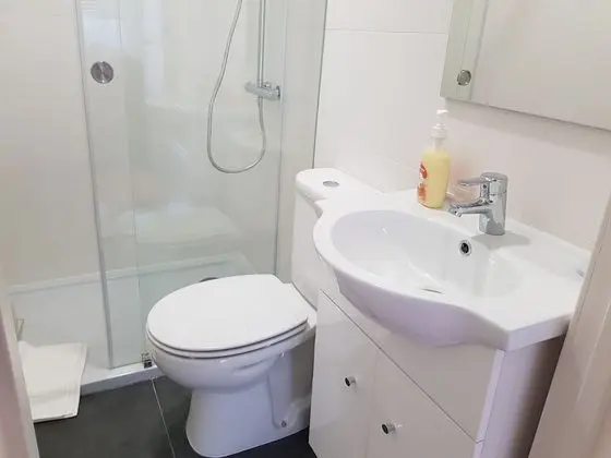 Apart Daire, Banyolu/Duşlu