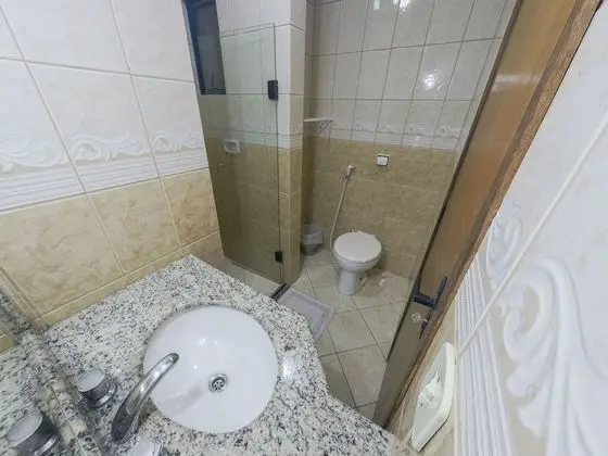 Üç Kişilik Oda (1 cama de casal e 1 cama solteiro)