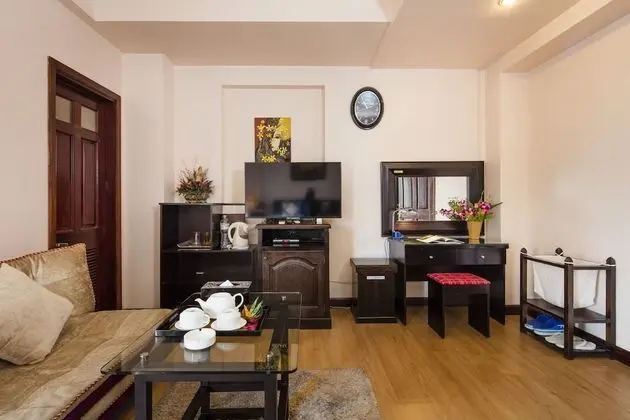 Deluxe Suite