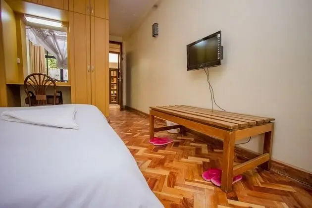 Standard Tek Büyük Yataklı Oda