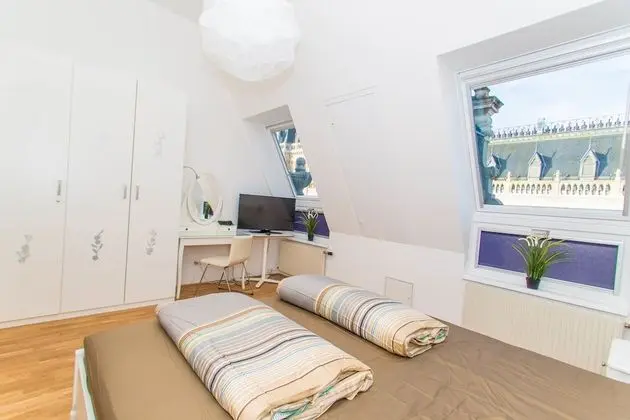 Deluxe Çatı Katı Süiti (Penthouse), 3 Yatak Odası, Teras (TOP 28)