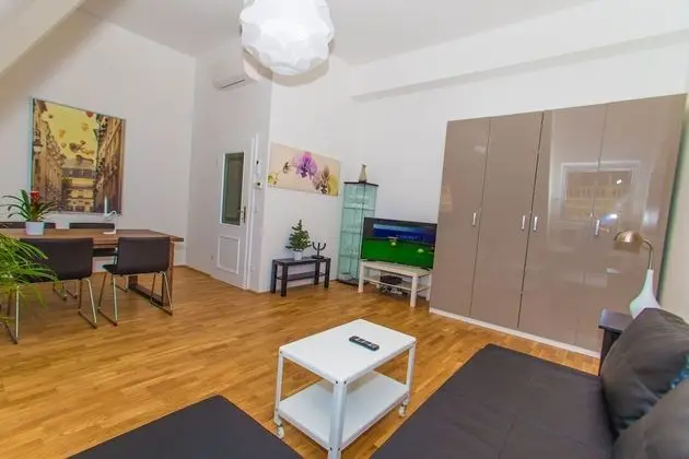 Deluxe Çatı Katı Süiti (Penthouse), 2 Yatak Odası (TOP - 17)