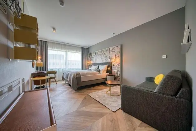 Superior King Room