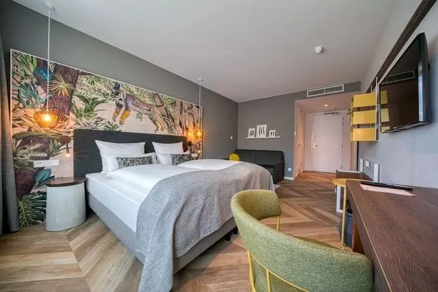 Superior King Room