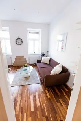 Apart Daire, 3 Yatak Odası (with garage)