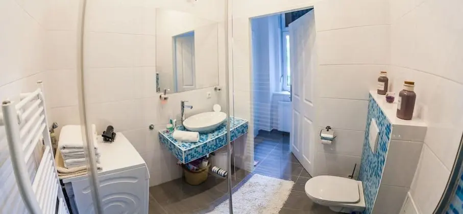 Family Apart Daire, 2 Yatak Odası (with garage)