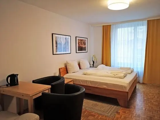 Stüdyo, Şehir Manzaralı
