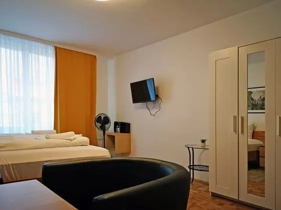 Stüdyo, Şehir Manzaralı