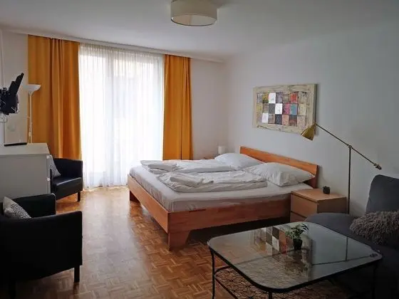 Stüdyo, Şehir Manzaralı