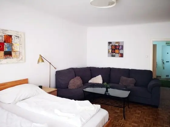 Stüdyo, Şehir Manzaralı