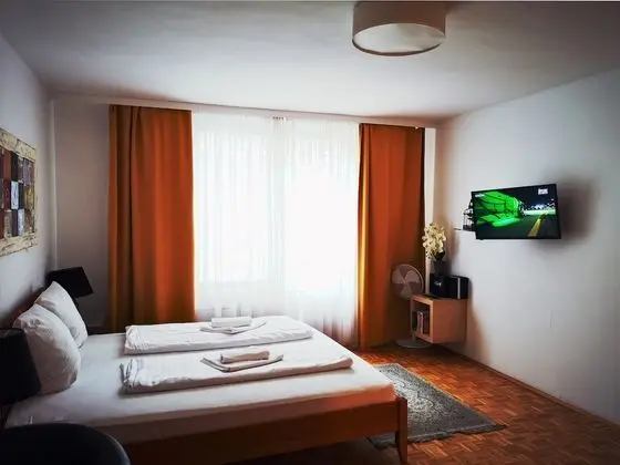 Stüdyo, Şehir Manzaralı