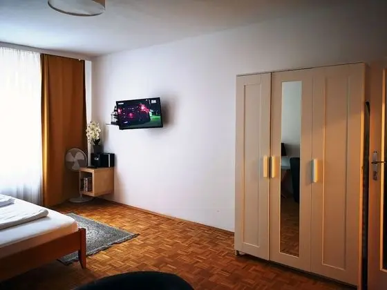 Stüdyo, Şehir Manzaralı