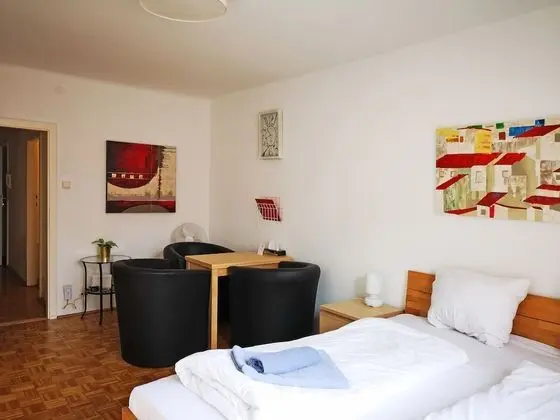 Stüdyo, Şehir Manzaralı