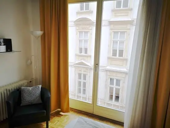 Stüdyo, Şehir Manzaralı