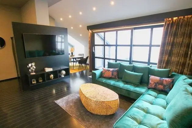 Süit, Teras (Penthouse)