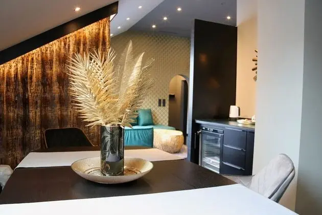 Süit, Teras (Penthouse)