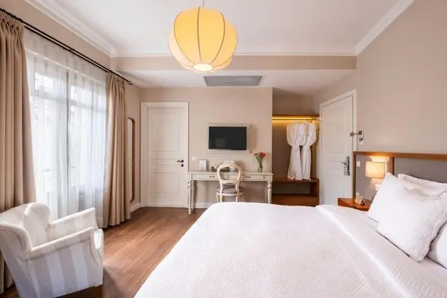 Cumbalı Deluxe Oda, Şehir Manzaralı